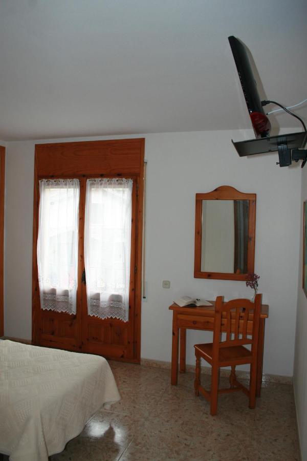 Fonda Naval Hotel Escalona Екстериор снимка