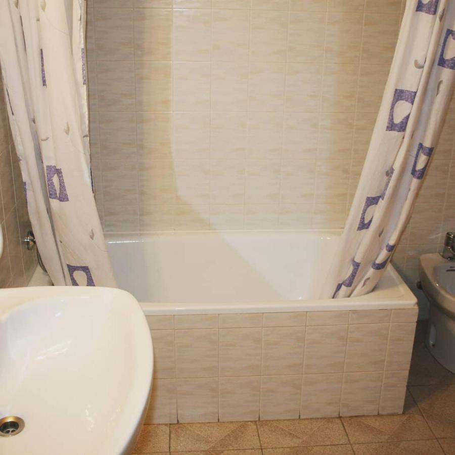 Fonda Naval Hotel Escalona Екстериор снимка