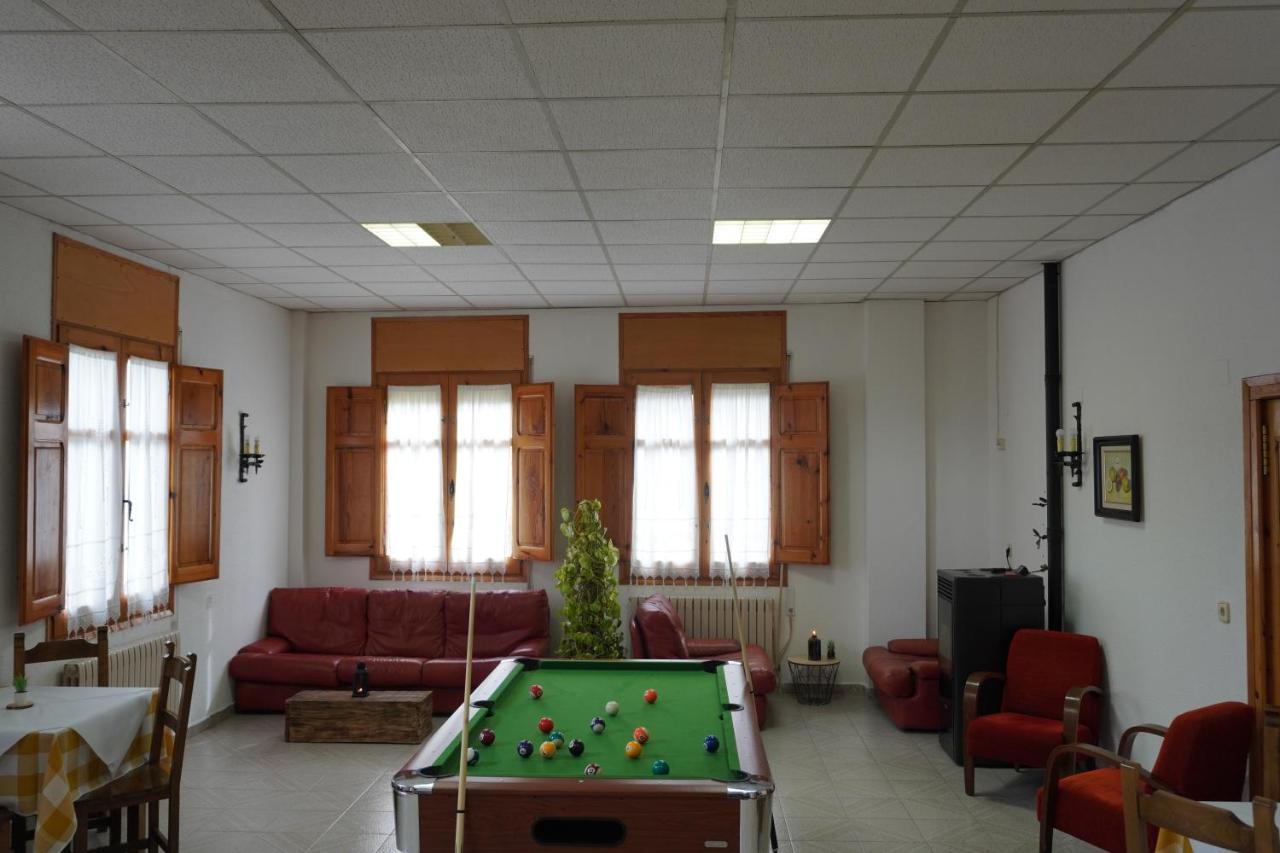 Fonda Naval Hotel Escalona Екстериор снимка